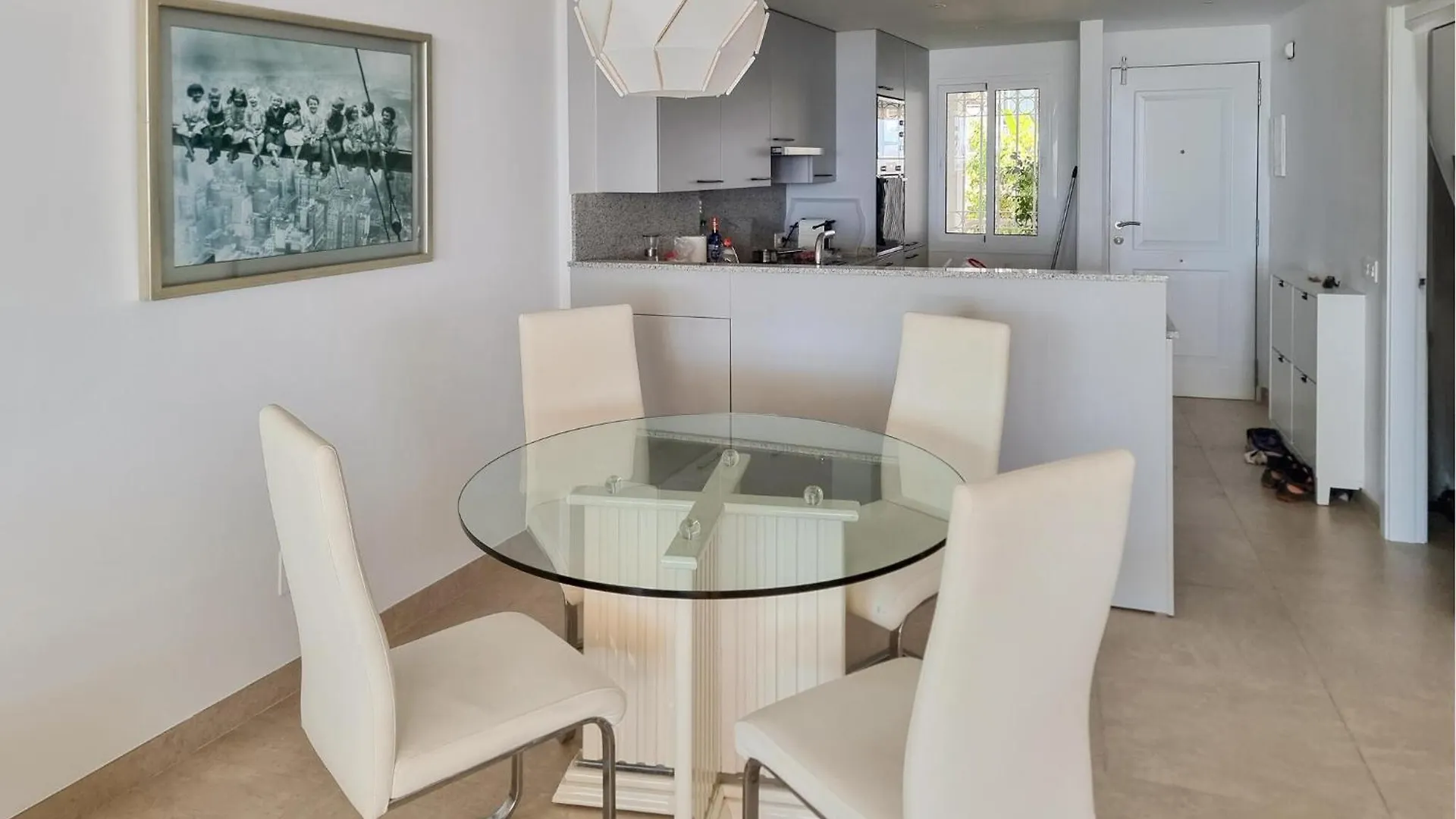 2 Bedroom Cozy Apartment In Las Lagunas De Mijas Sitio de Calahonda Spain