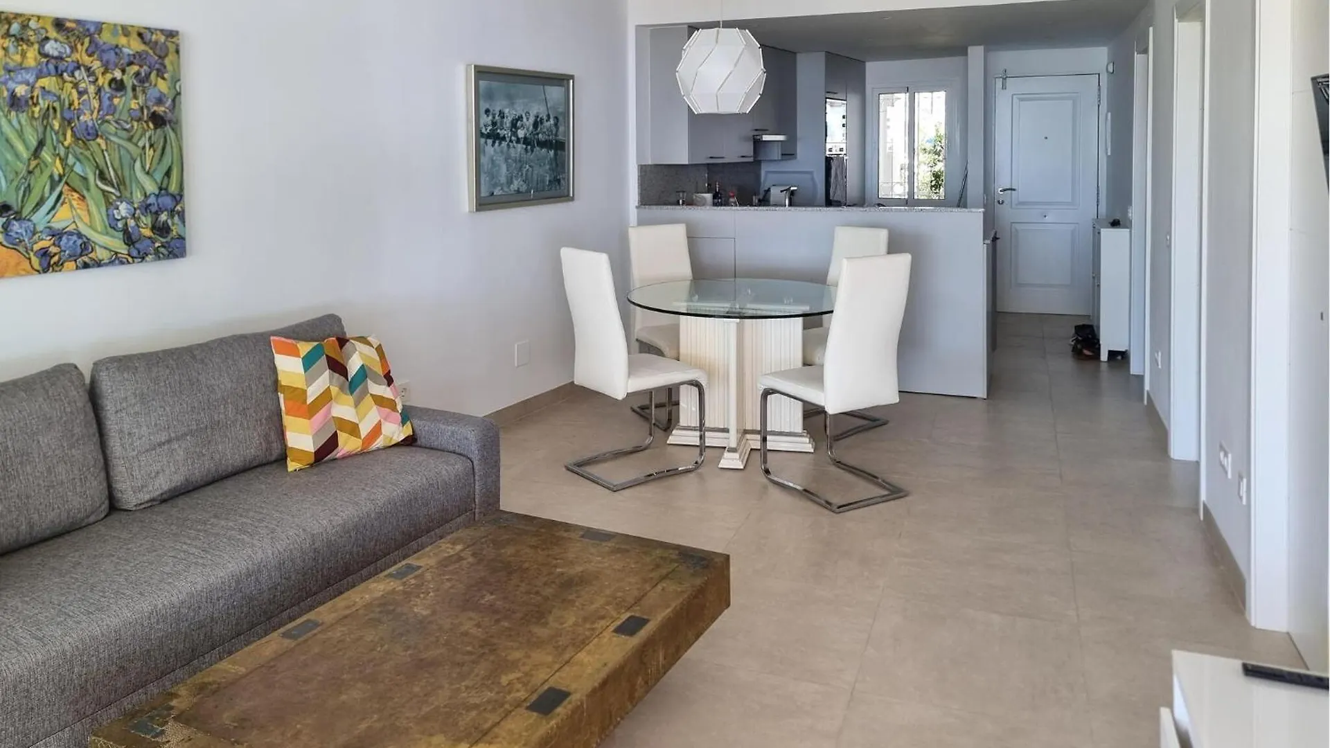 2 Bedroom Cozy Apartment In Las Lagunas De Mijas Sitio de Calahonda 0*,